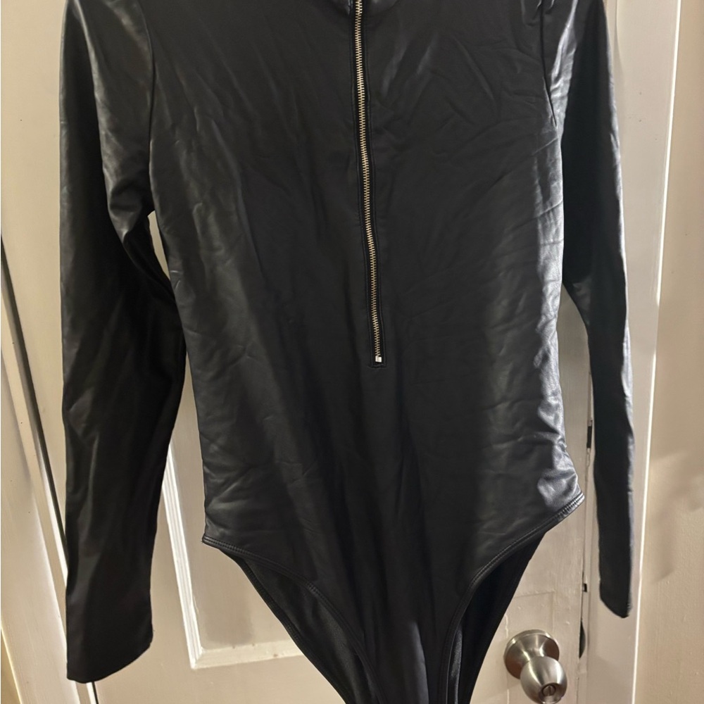 Forever 21 Black Zip-Up One Piece Swimsuit - Picture 2 of 3
